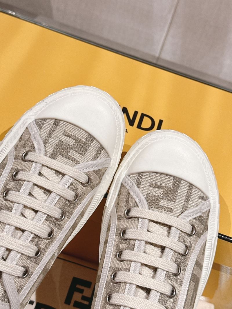 Fendi Low Shoes